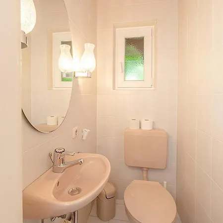 Holiday home Ferienhaeuser Im Weissensee Im Allgaeu F2 Fussen